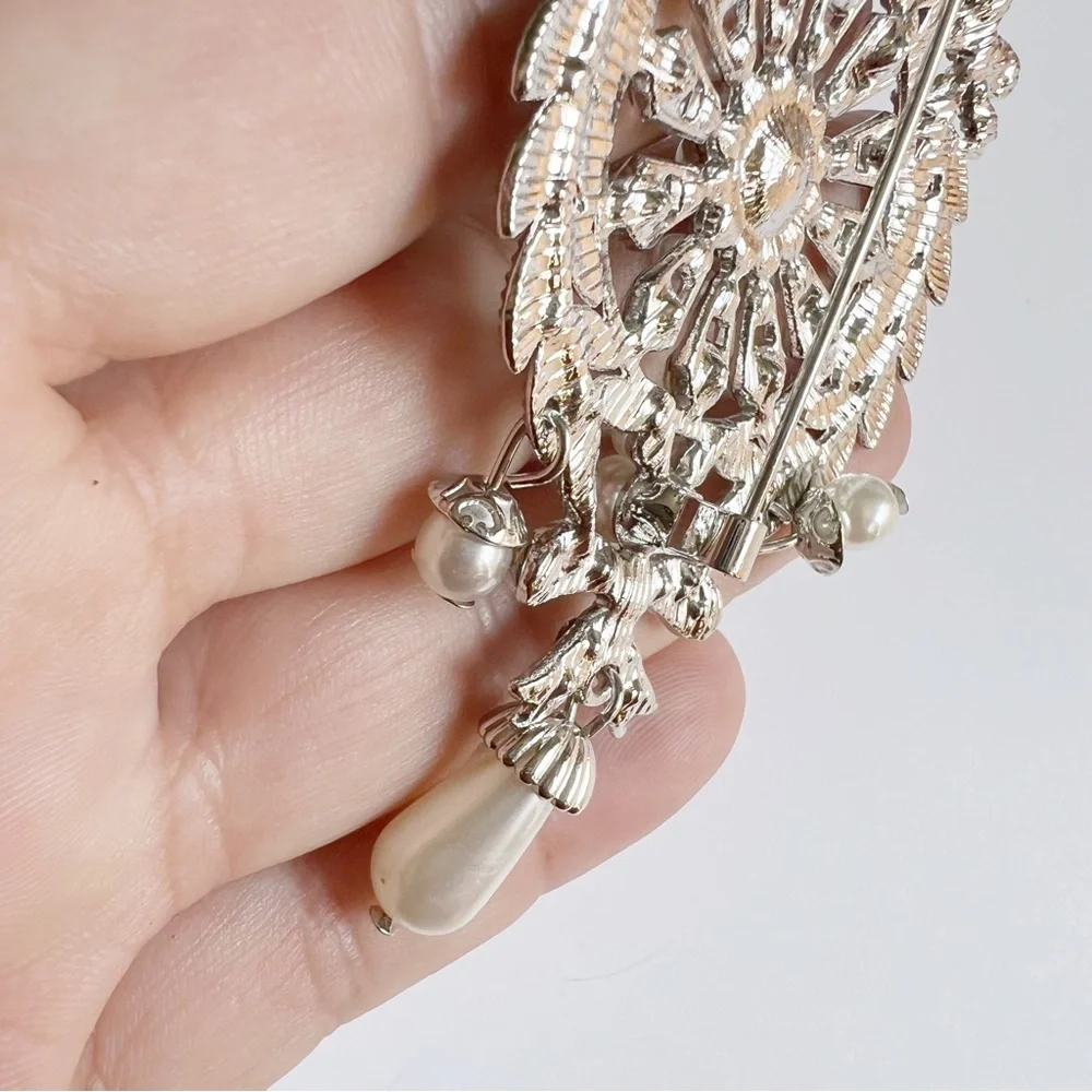 Regal Wreath Silvertone Clear Crystal Faux Pearl Drop Large Corsage Brooch Pin